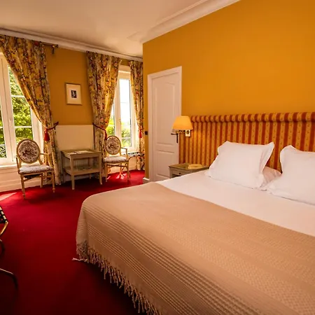 Grand Hotel 