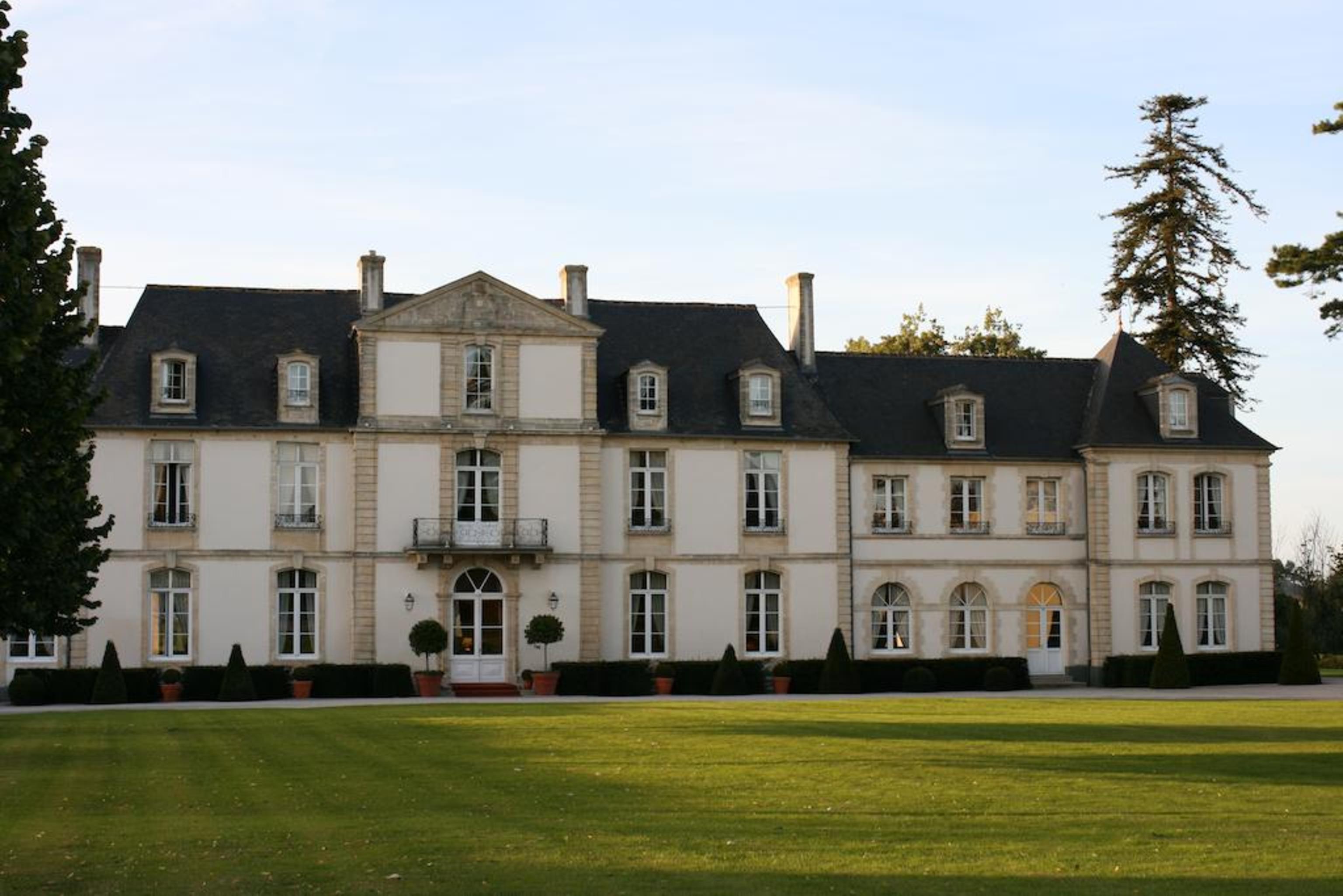 Chateau De Hotel