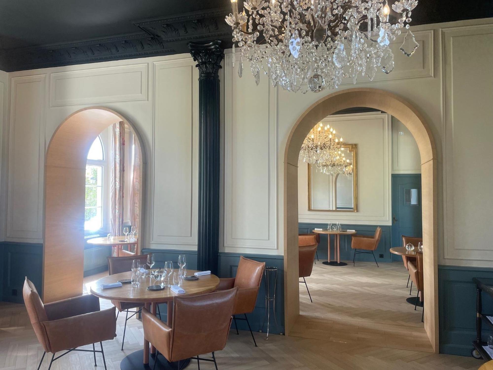 Hotel Chateau De 4*