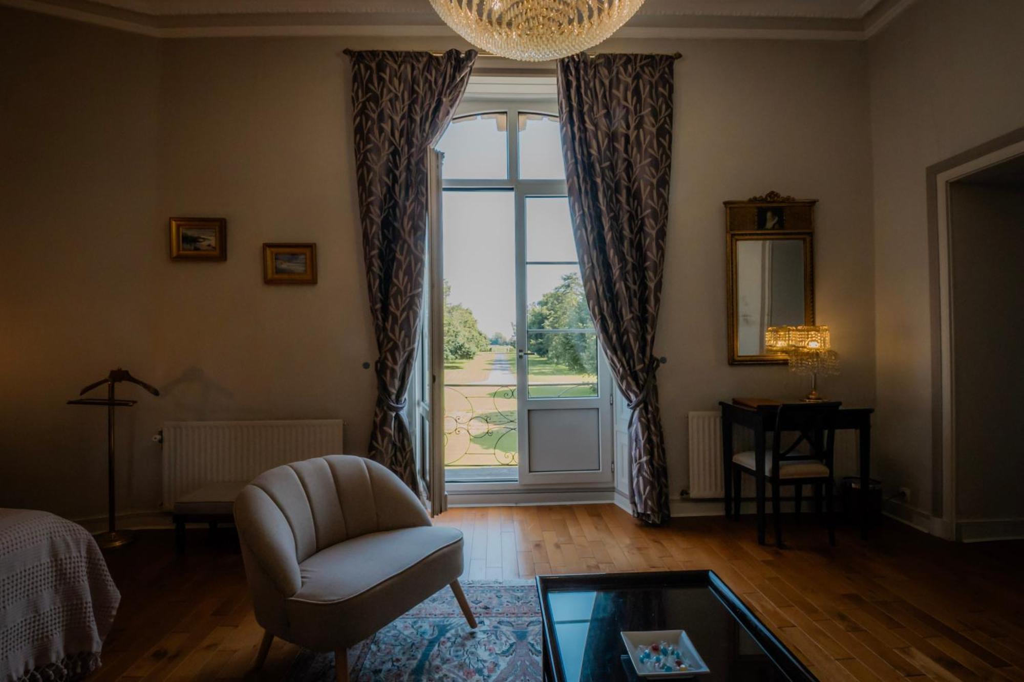 Hotel Chateau De Sully (Calvados)